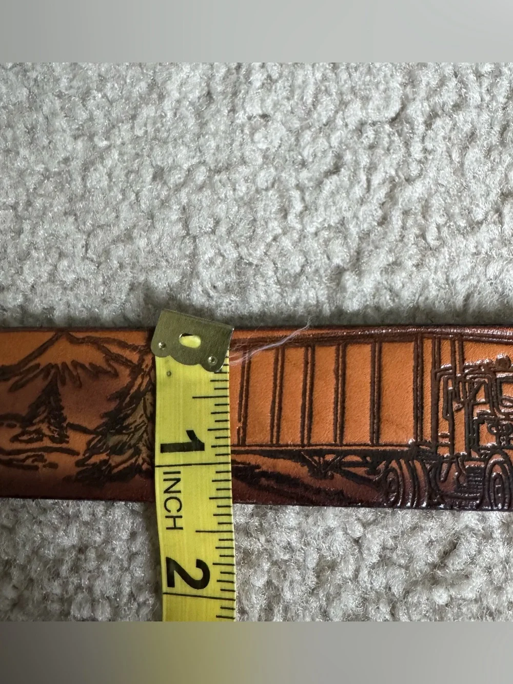 Trucker Mack / Semi Truck Mountain Outdoors Scene Brown Vintage Leather Belt